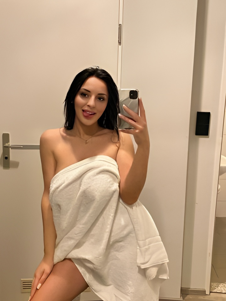 Елизавета привлекательная девушка из Белоярский цена от 4000 руб