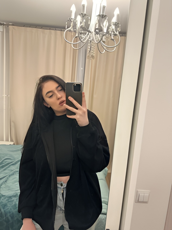 Роза привлекательная девушка из Белоярский цена от 4000 руб