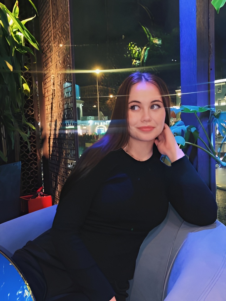 Софи привлекательная девушка из Белоярский цена от 1500 руб