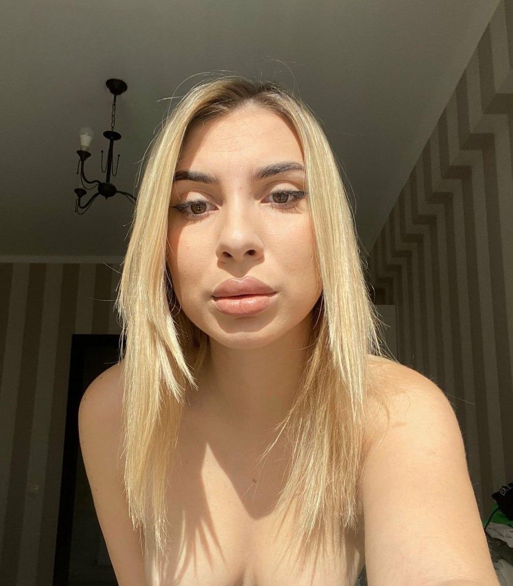 Катька привлекательная девушка из Белоярский цена от 6000 руб