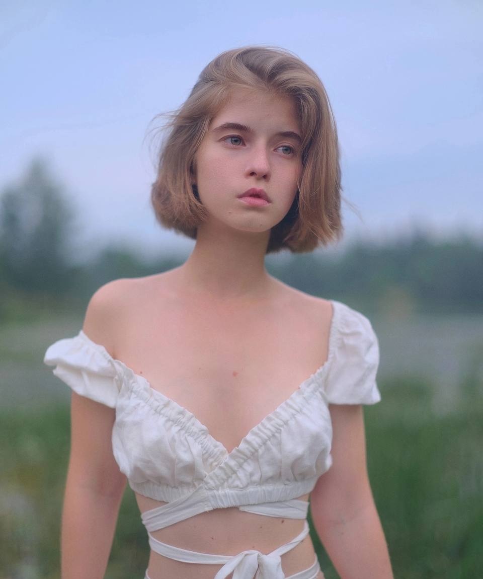 Любава привлекательная девушка из Белоярский цена от 3000 руб