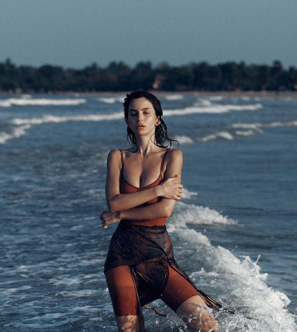 Иветта привлекательная девушка из Белоярский цена от 6000 руб